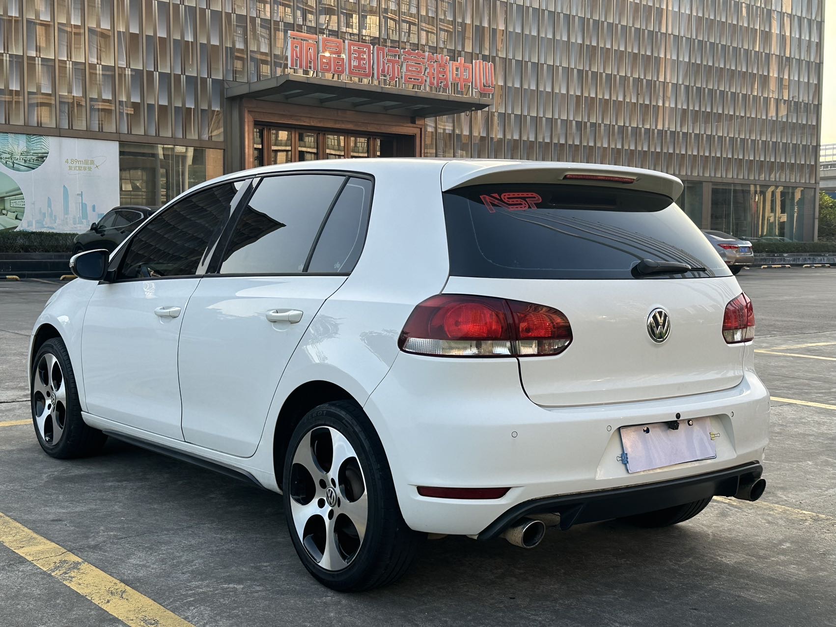 Volkswagen GolfGTI 2012 #9 Volkswagen GolfGTI 2012 car image #9