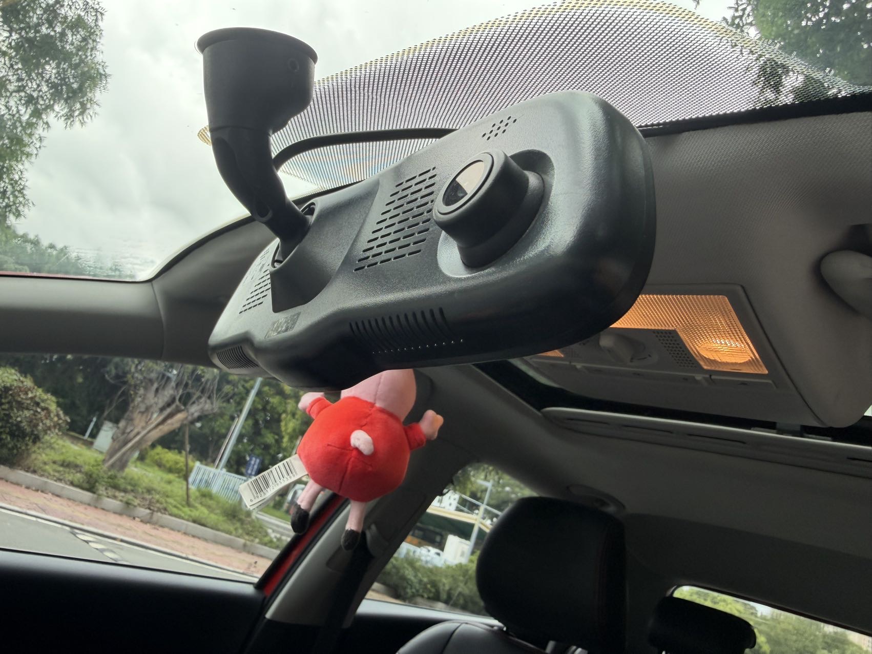 Volkswagen Polo 2018 car image #12