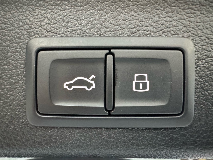 Audi Q3 2022 immagine di auto #17