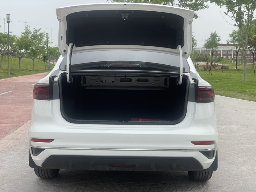 GEELY Emgrand 2023 #7 GEELY Emgrand 2023 car image #7