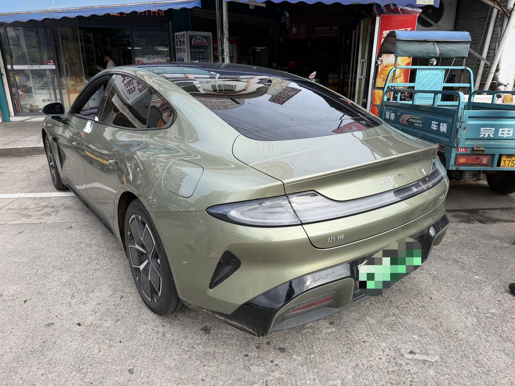 MI SU7 2025 car image #3