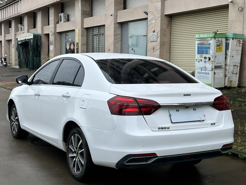 GEELY Emgrand 2019 #9 GEELY Emgrand 2019 car image #9