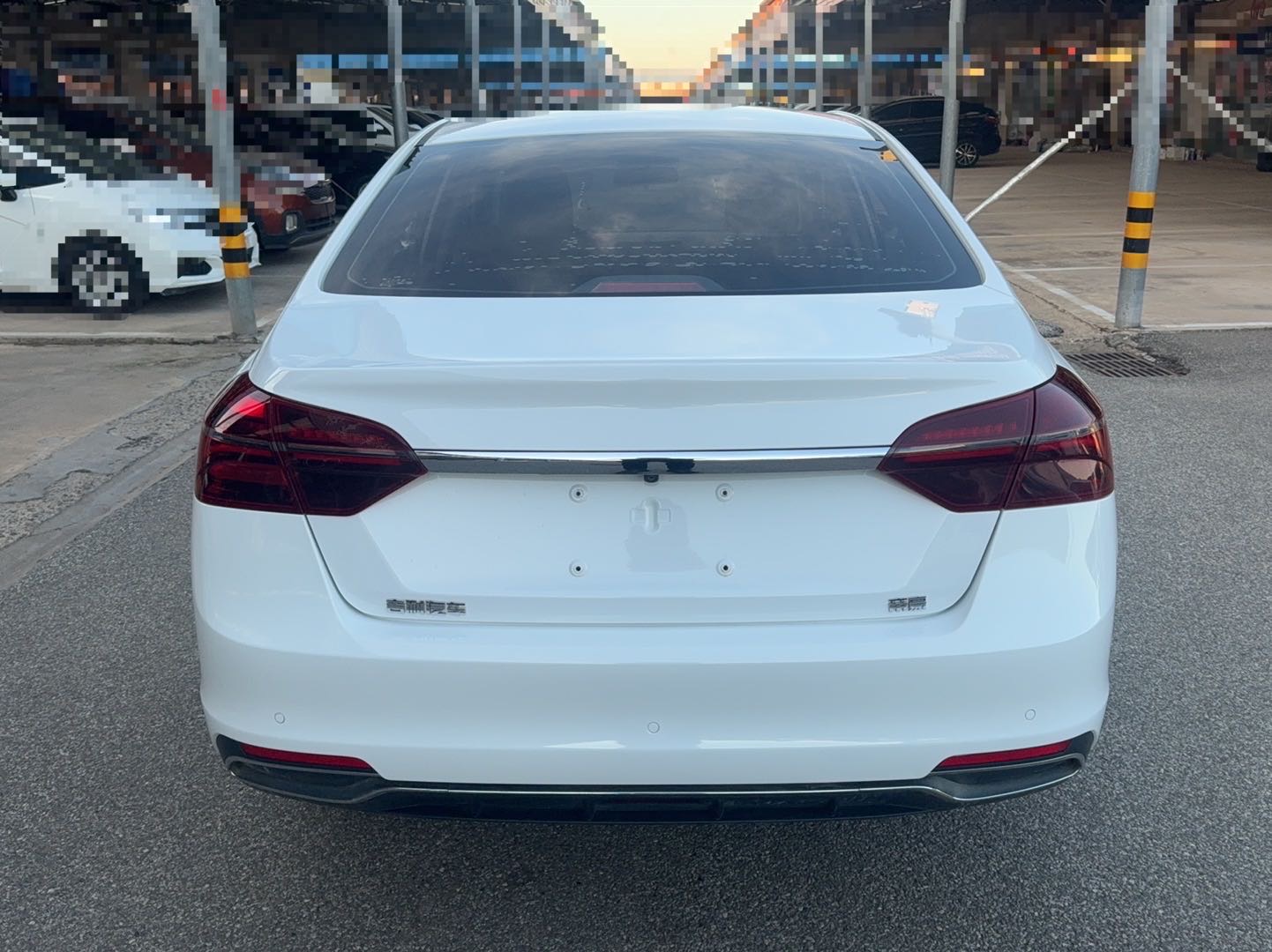 GEELY Emgrand 2020 car image #6