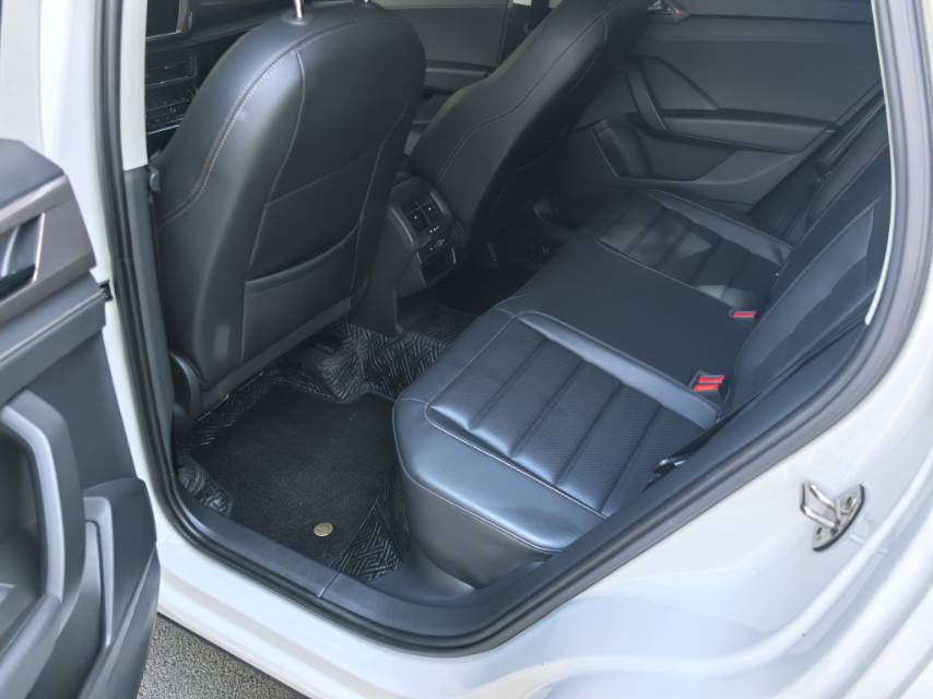 Volkswagen Tharu 2021 #3 Volkswagen Tharu 2021 car image #3
