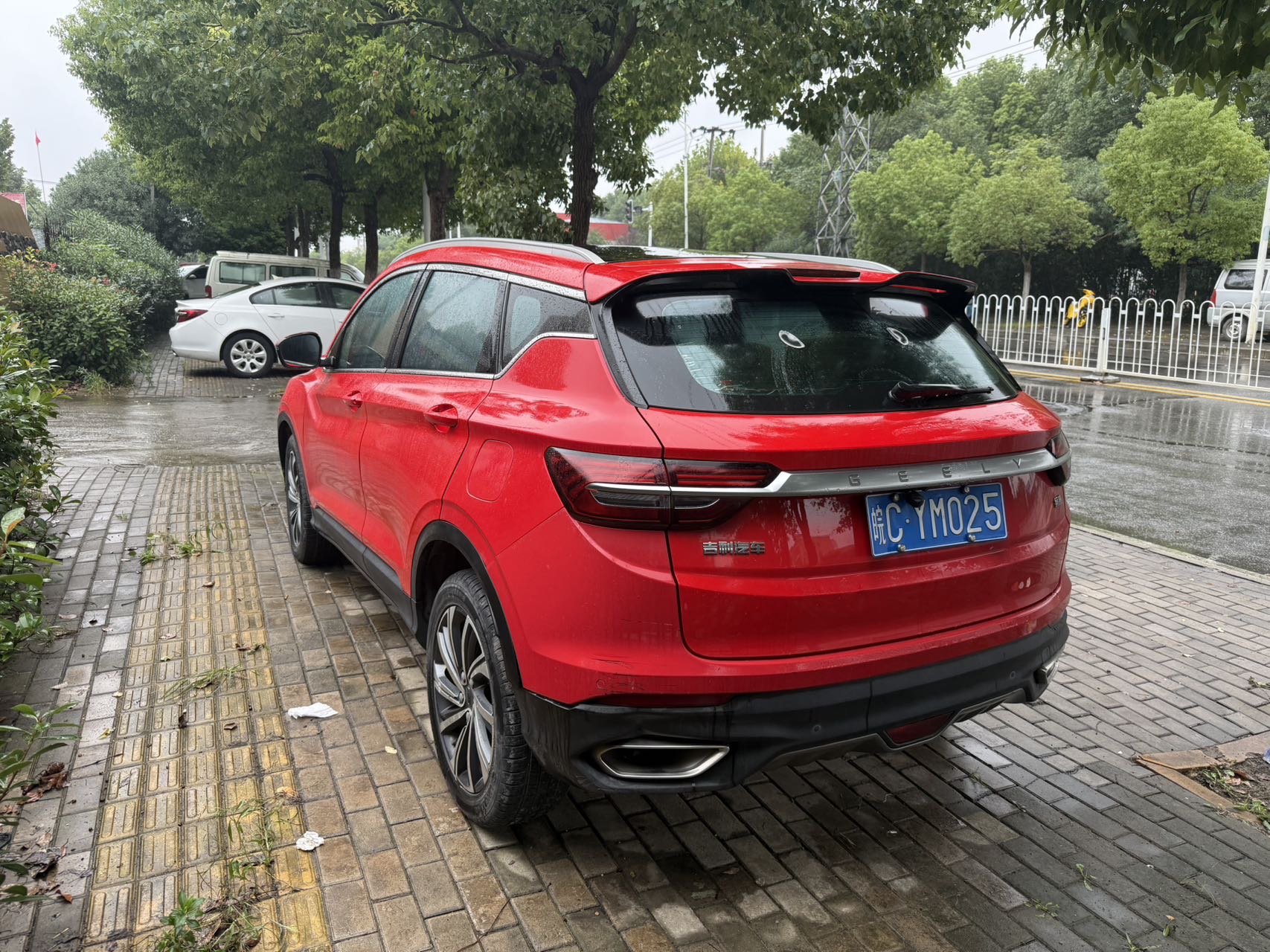GEELY Coolray 2019 car image #5