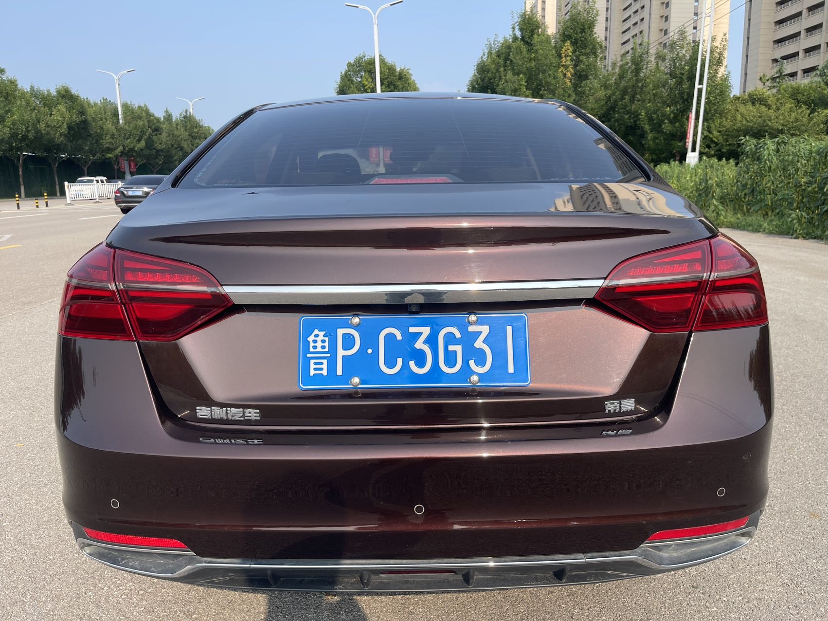 GEELY Emgrand 2019 #5 GEELY Emgrand 2019 car image #5