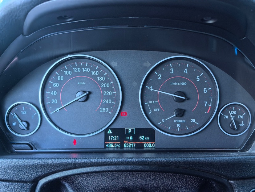BMW 3 Series 2017 #4 BMW 3 Series 2017 car image #4