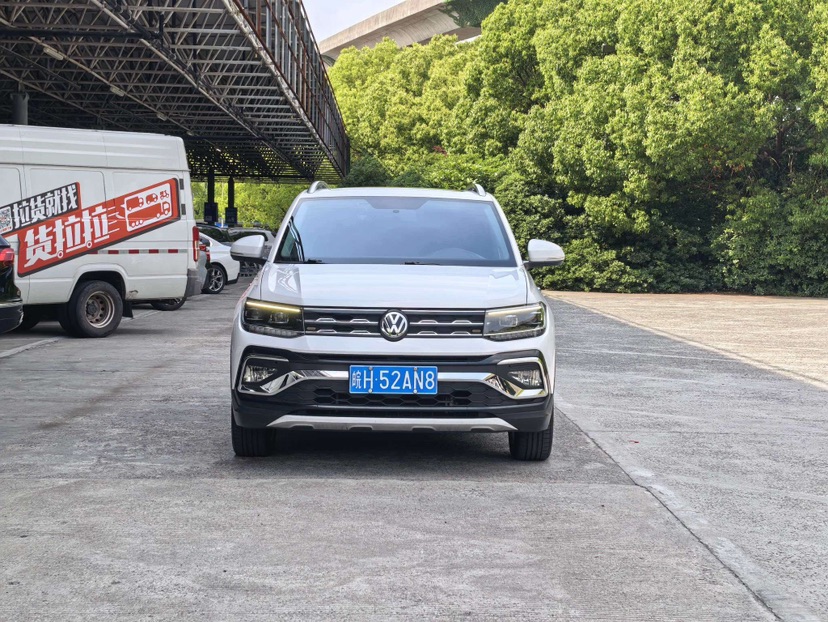 Volkswagen T-Cross 2021 #3 Volkswagen T-Cross 2021 car image #3