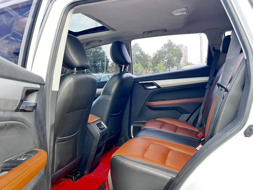 GEELY Vision X6 2020 #5 GEELY Vision X6 2020 car image #5