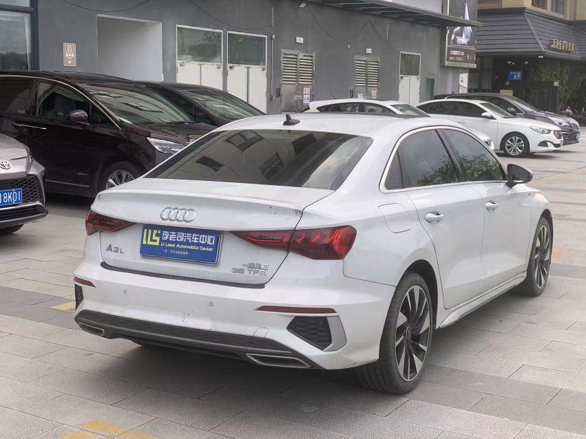 Audi A3 2023 car image #4