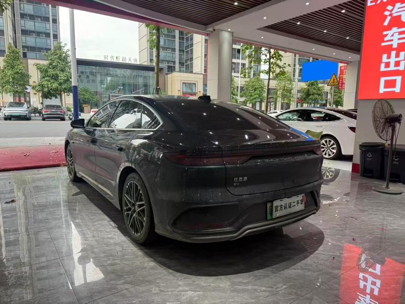 BYD Han 2025 #7 BYD Han 2025 car image #7