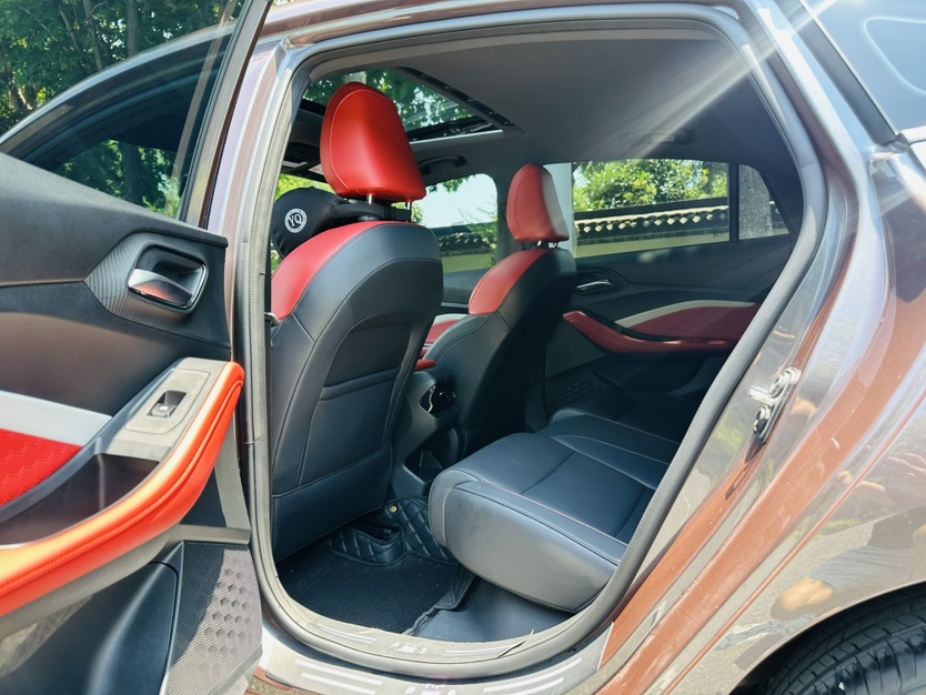 MG 5 2024 car image #7