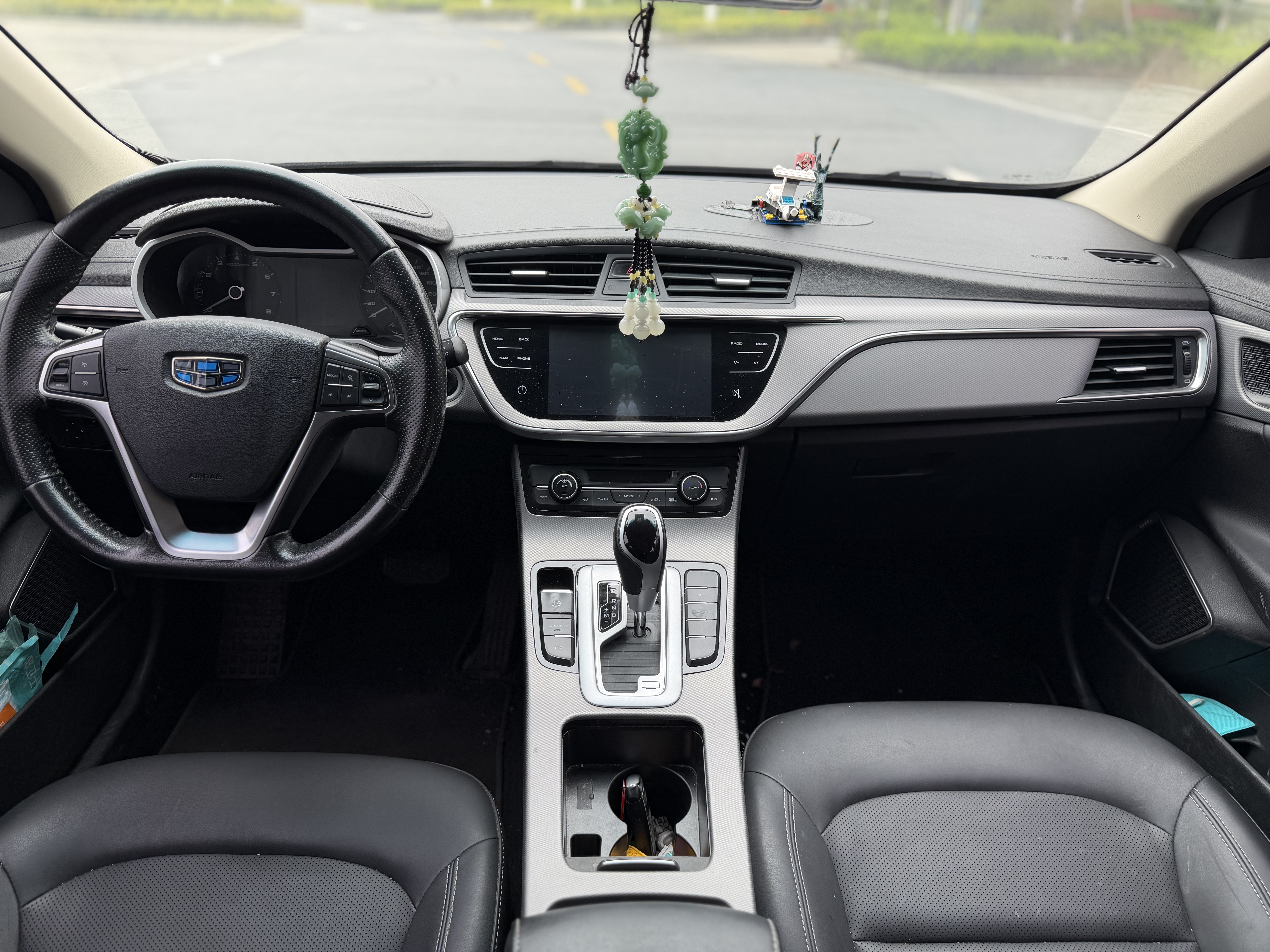 GEELY Emgrand GL 2018 car image #8