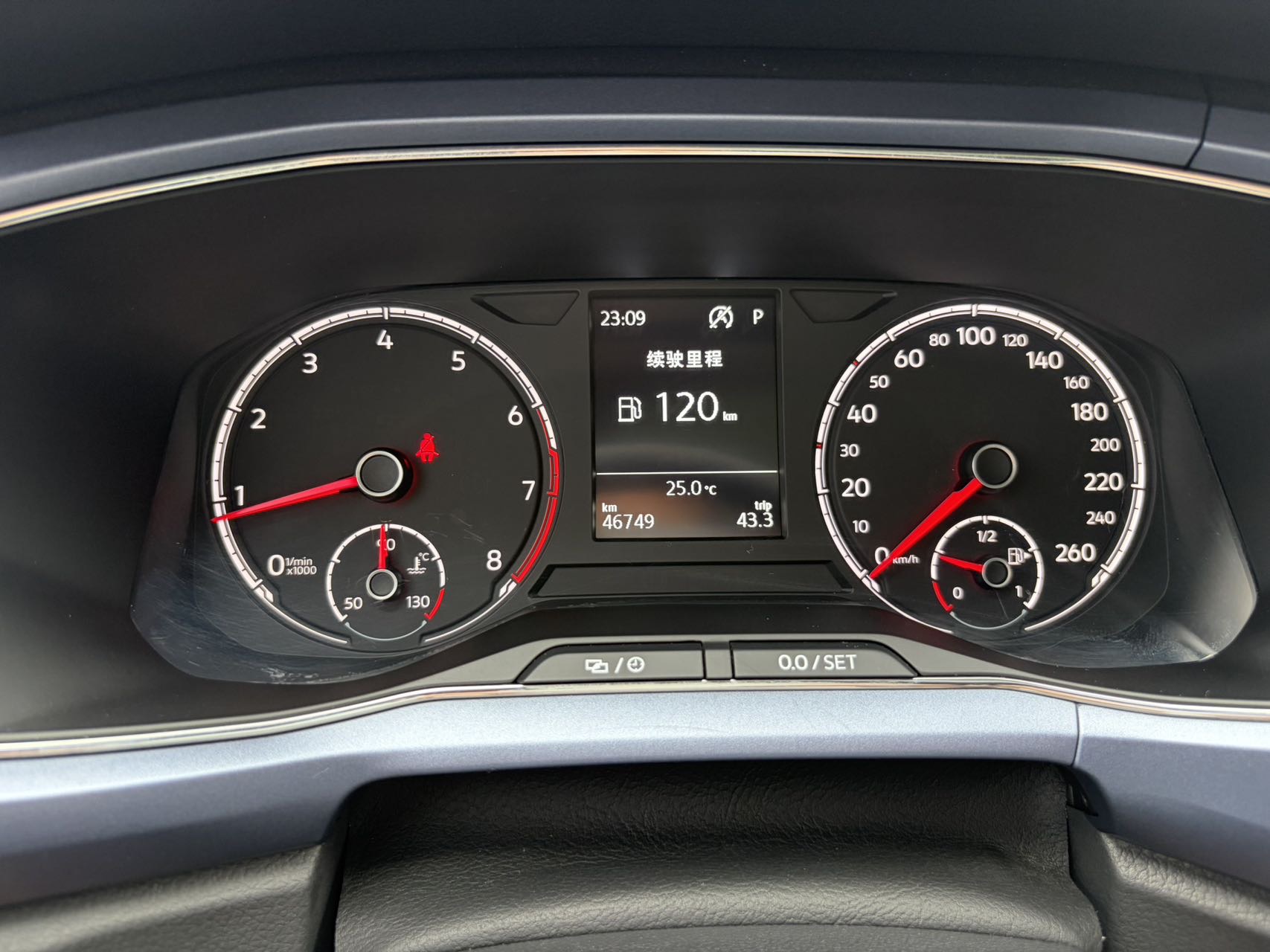 Volkswagen T-Cross 2020 car image #7