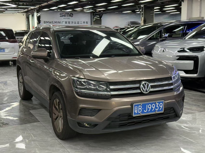 Volkswagen Tharu 2019 car image #3