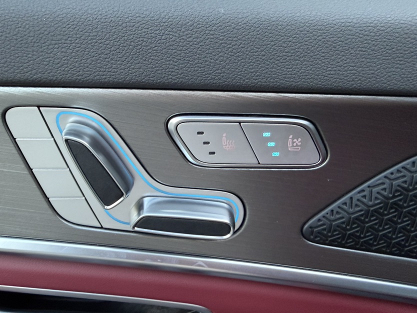 Jetour X70 PLUS 2025 #6 Jetour X70 PLUS 2025 car image #6