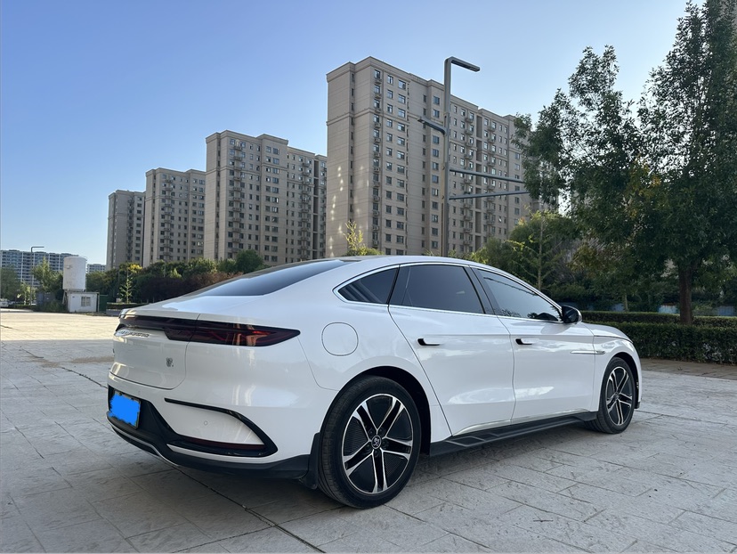 BYD Han 2023 car image #4