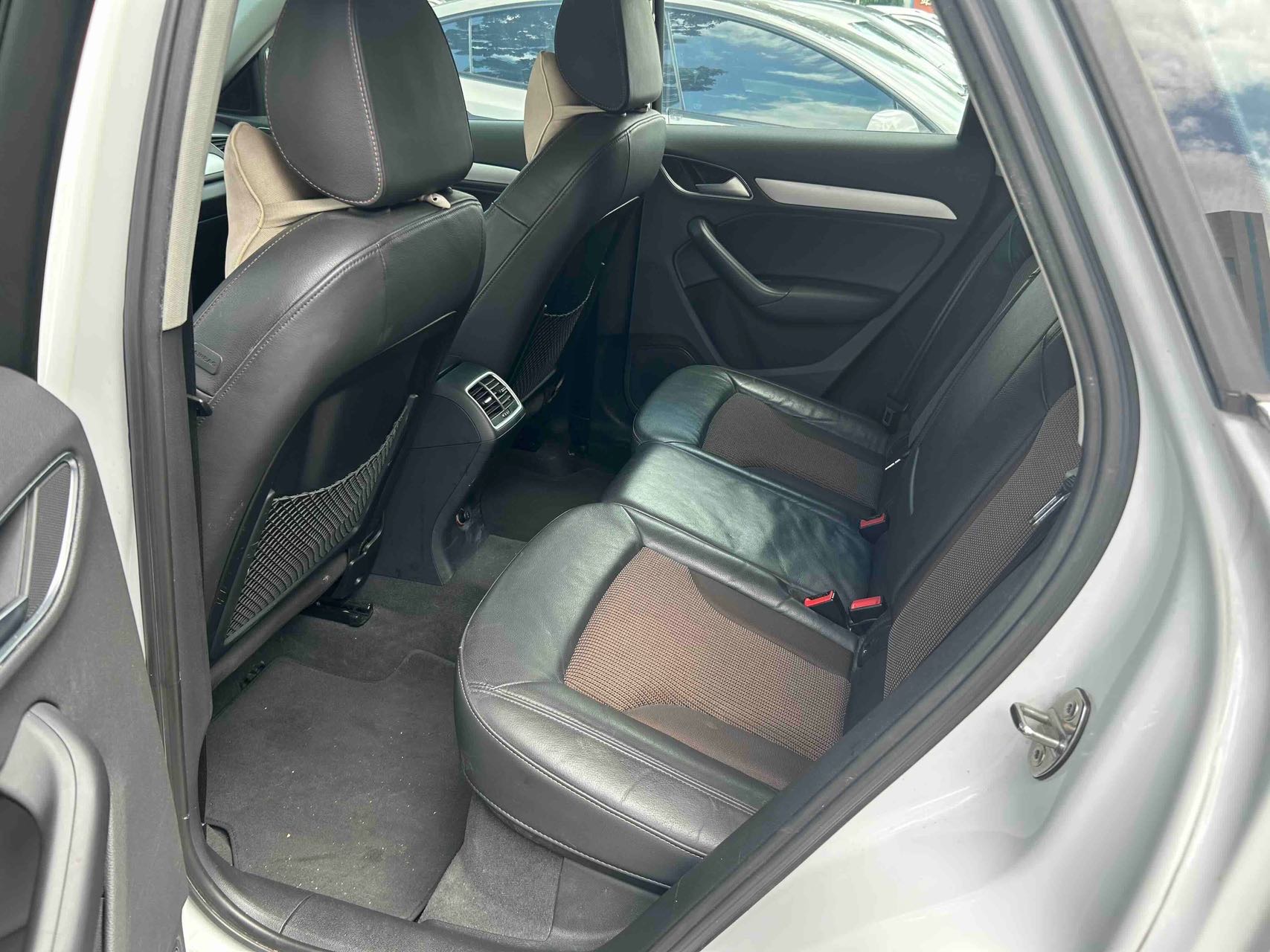 Audi Q3 2017 immagine di auto #6