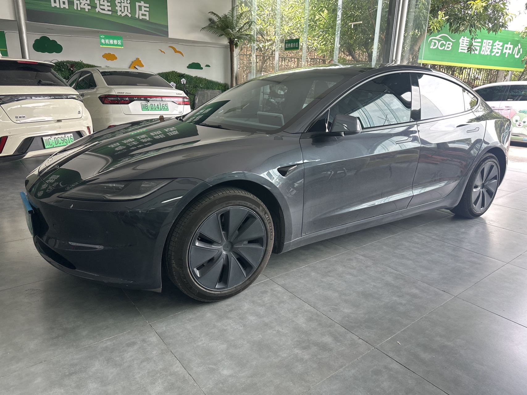 Tesla Model 3 2024 Tesla Model 3 2024 car image