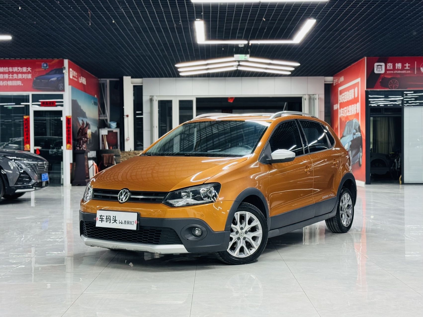 Volkswagen Polo 2015 car image 
