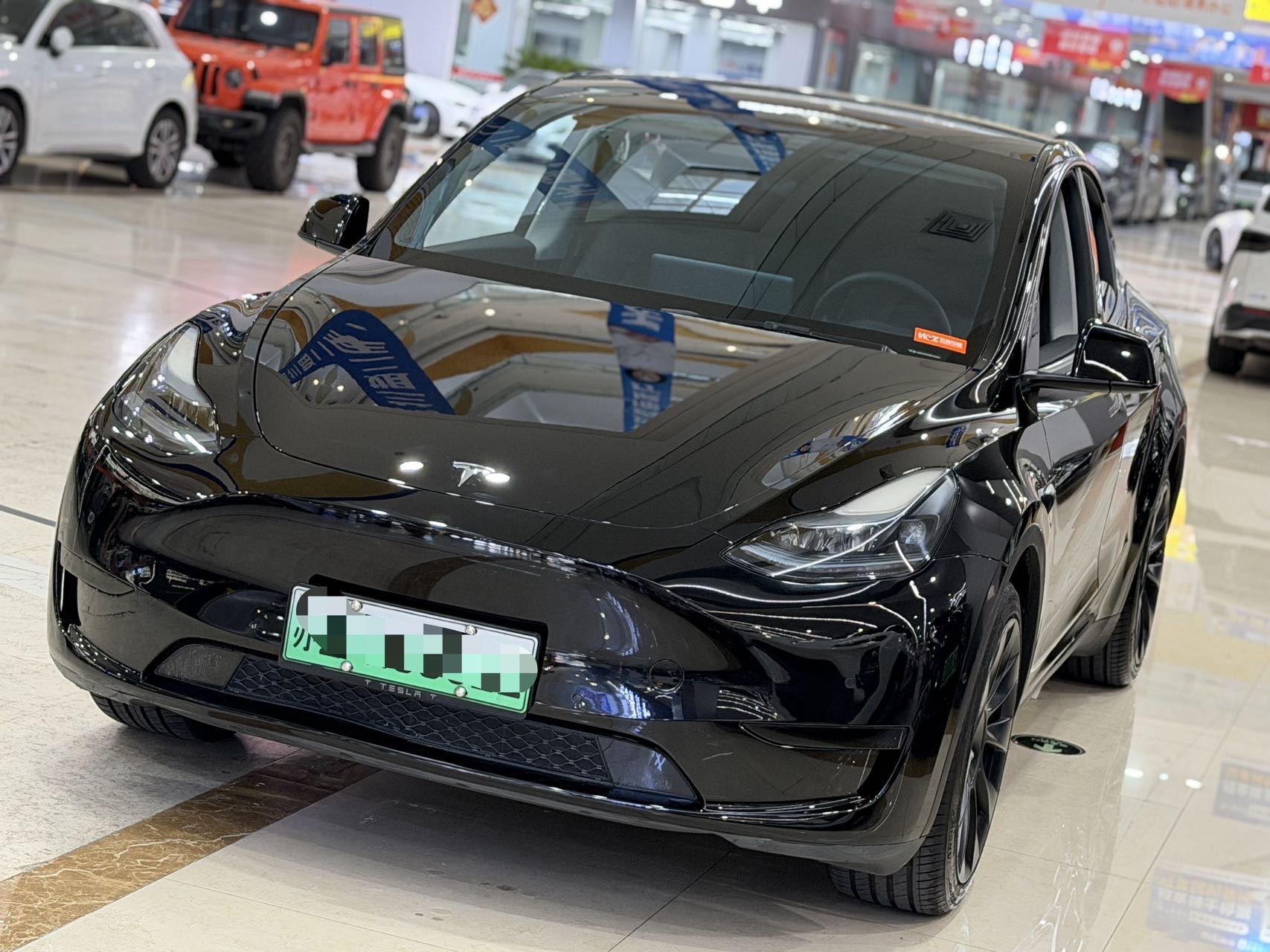 Tesla Model Y 2023 car image 