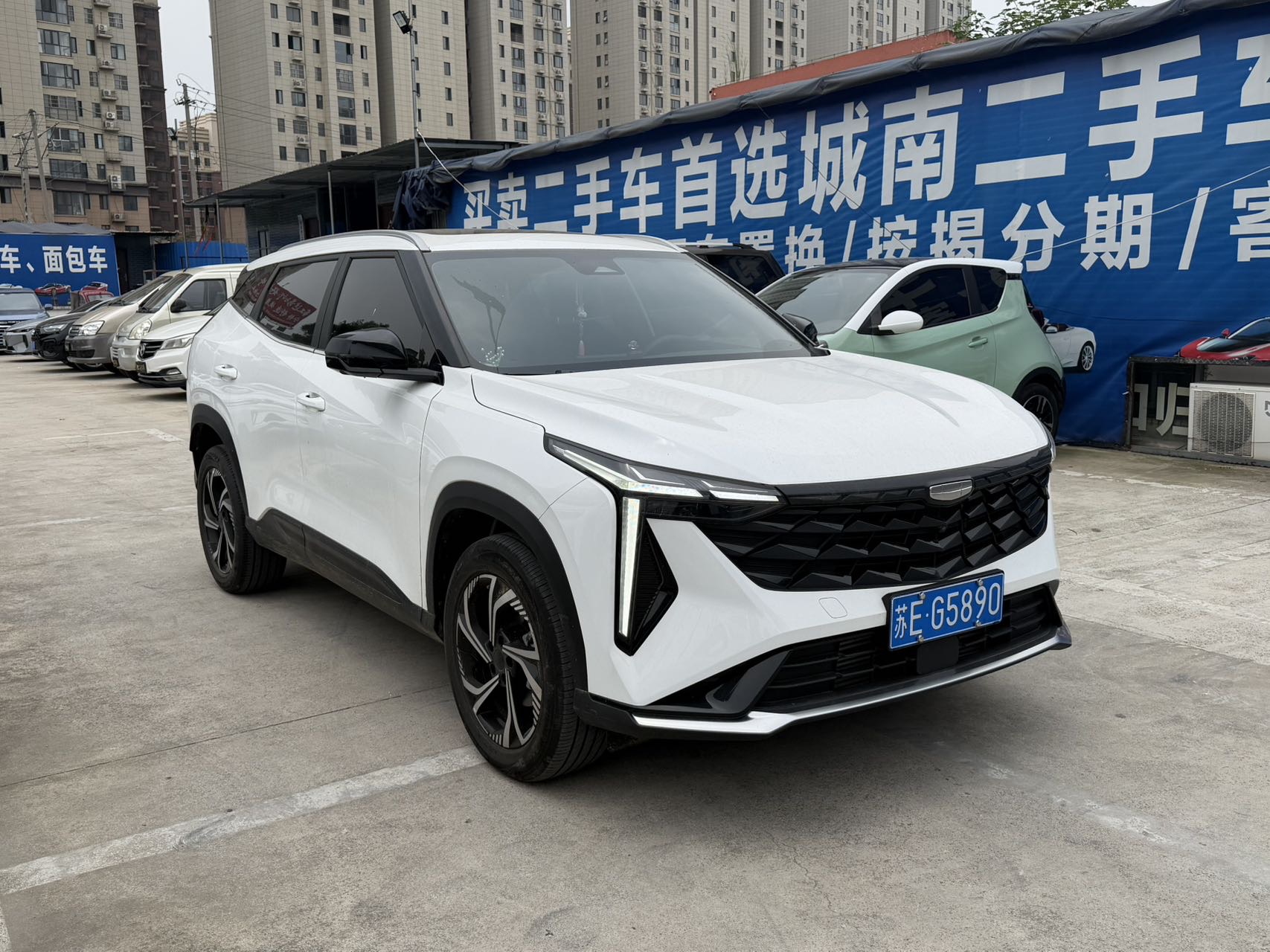 GEELY Boyue 2025 car image #3