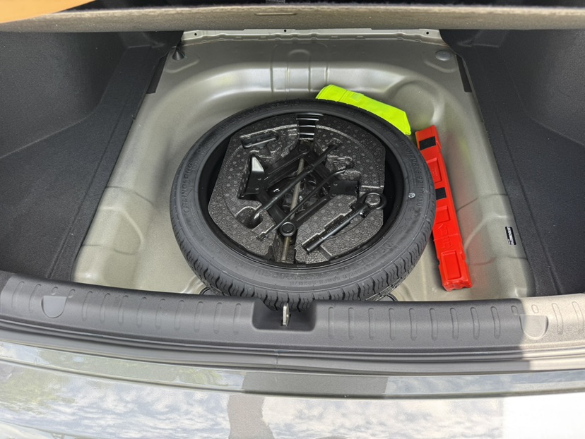 GEELY Emgrand 2021 car image #19