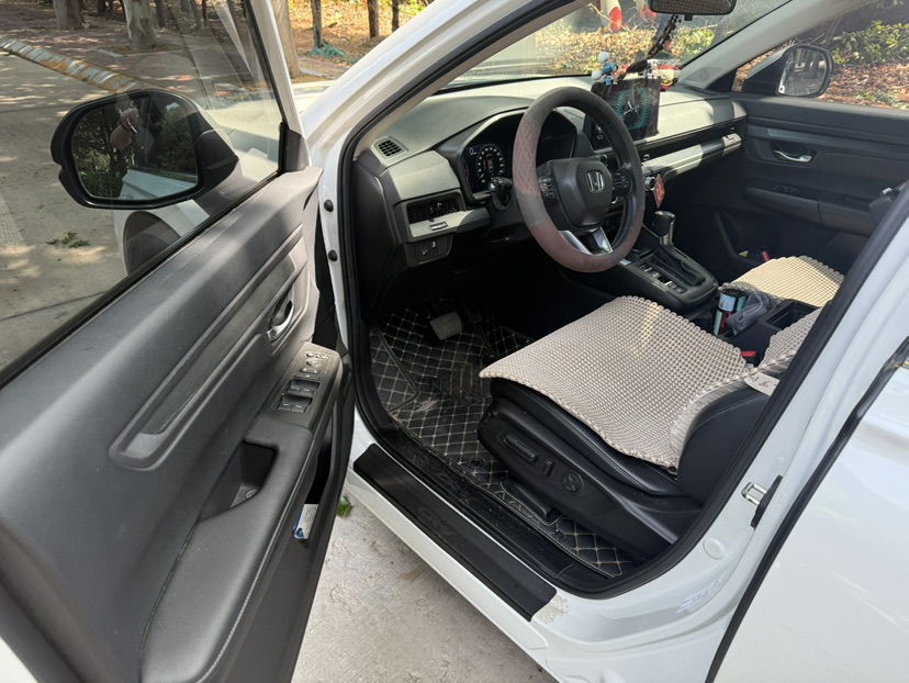 Honda CR-V 2023 car image #3