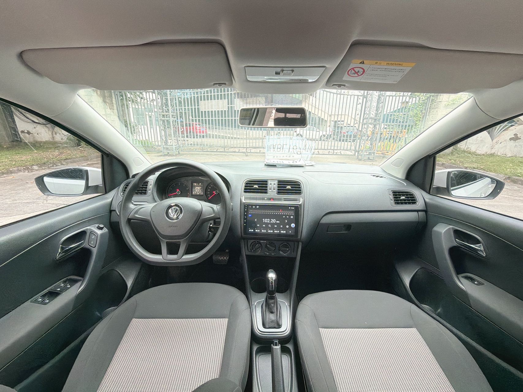 Volkswagen Polo 2016 #13 Volkswagen Polo 2016 car image #13