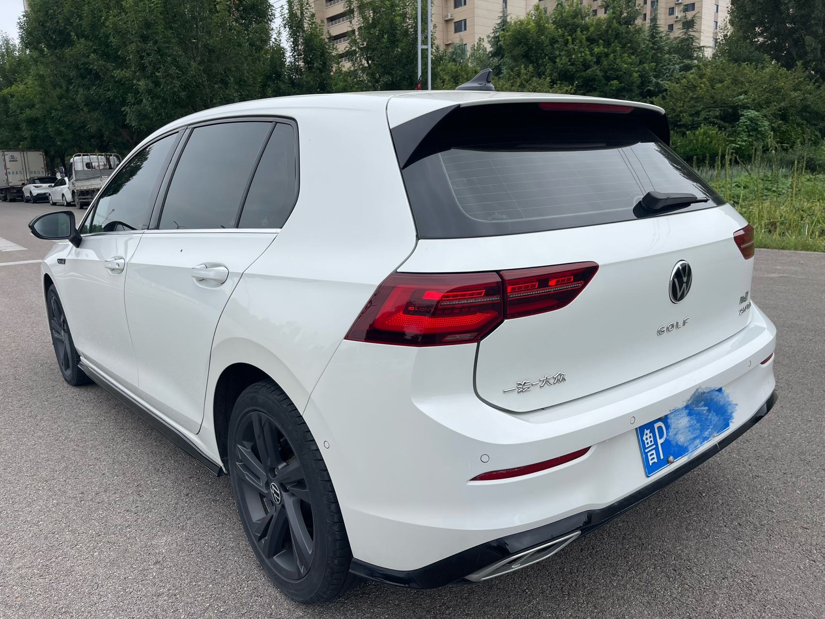 Volkswagen Golf 2021 car image #4