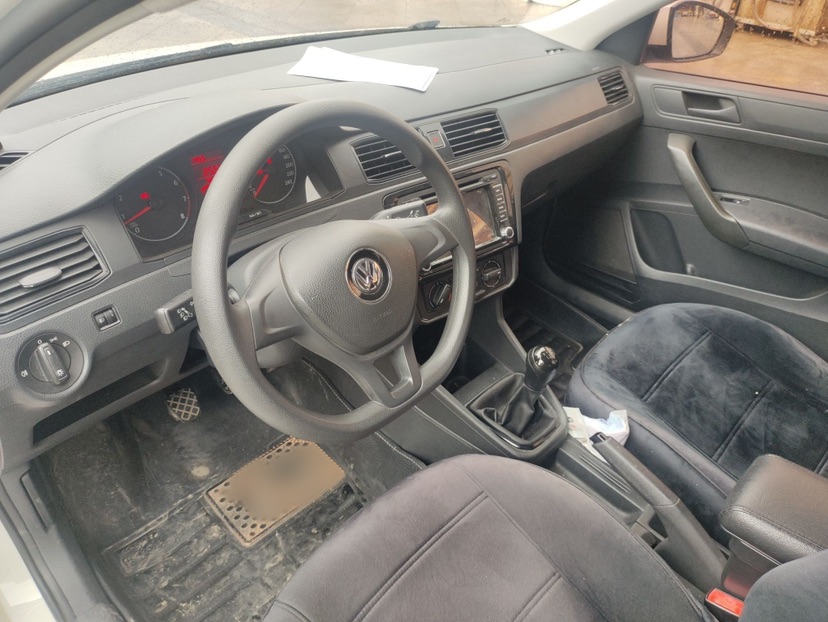 Volkswagen Santana 2017 car image #5