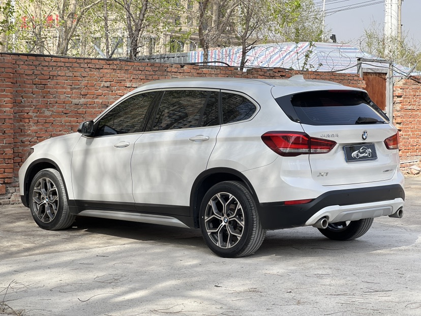 BMW X1 2022 #6 BMW X1 2022 car image #6