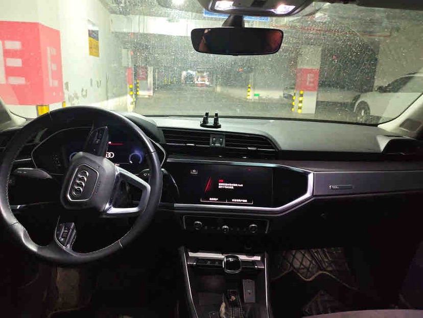 Audi Q3 2023 #4 Audi Q3 2023 car image #4