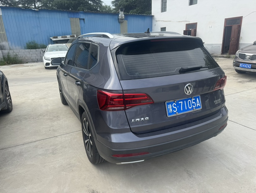 Volkswagen Tharu 2020 car image #3