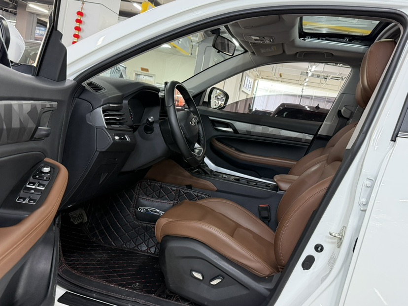 GEELY Vision X6 2023 car image #4