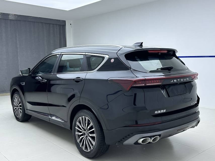 Jetour X70 PLUS 2023 #4 Jetour X70 PLUS 2023 car image #4