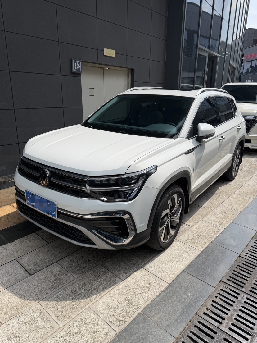 Volkswagen Tharu 2024 car image 