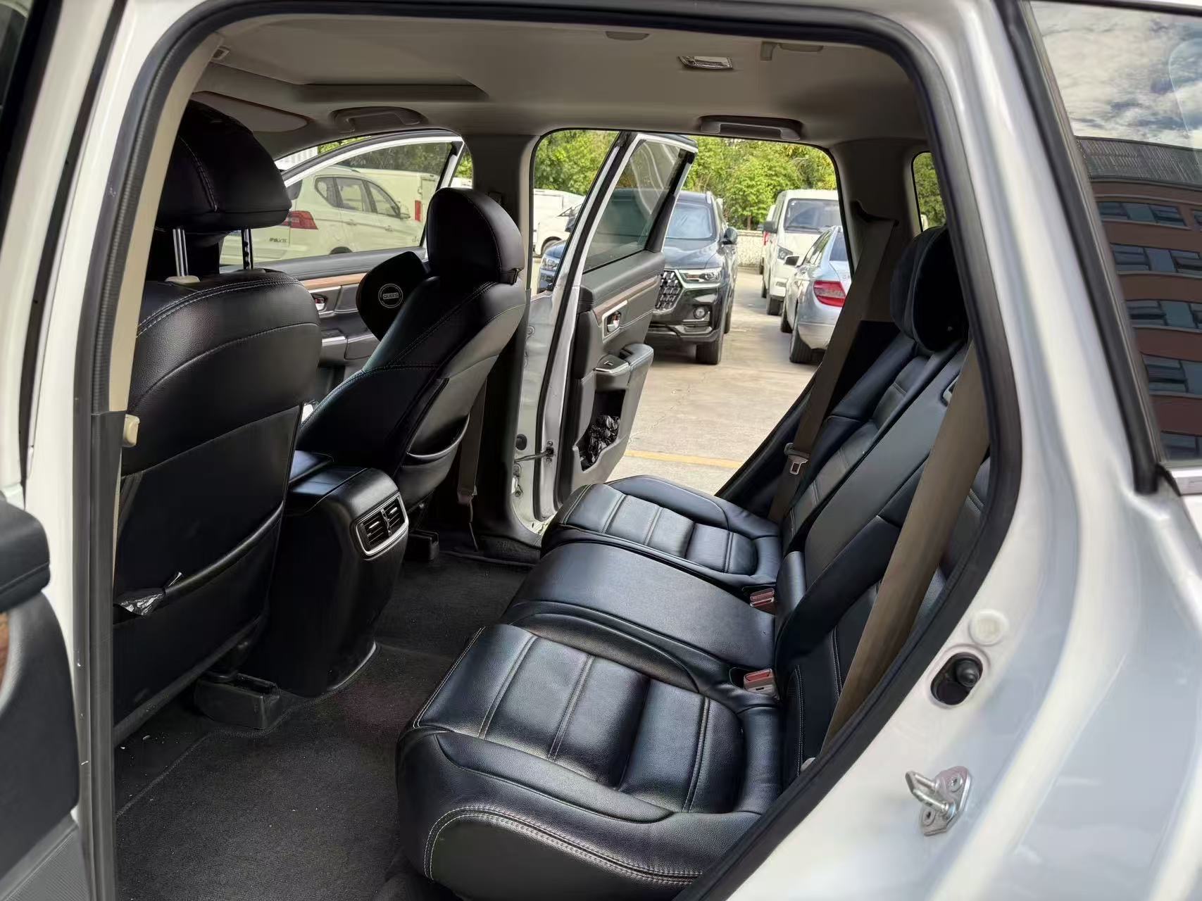 Honda CR-V 2017 #5 Honda CR-V 2017 car image #5