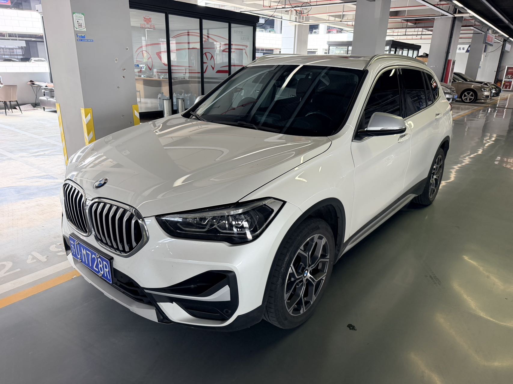 BMW X1 2022 BMW X1 2022 car image