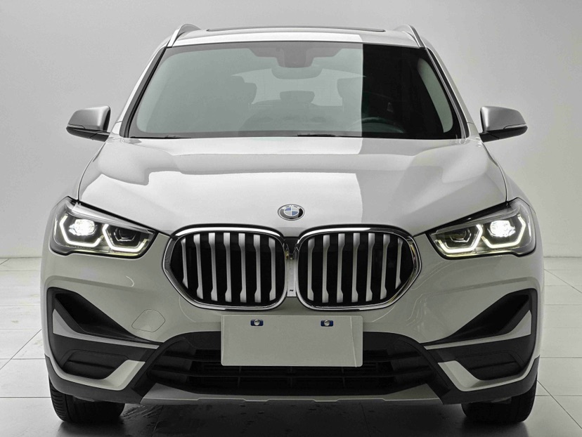 BMW X1 2023 #2 BMW X1 2023 car image #2