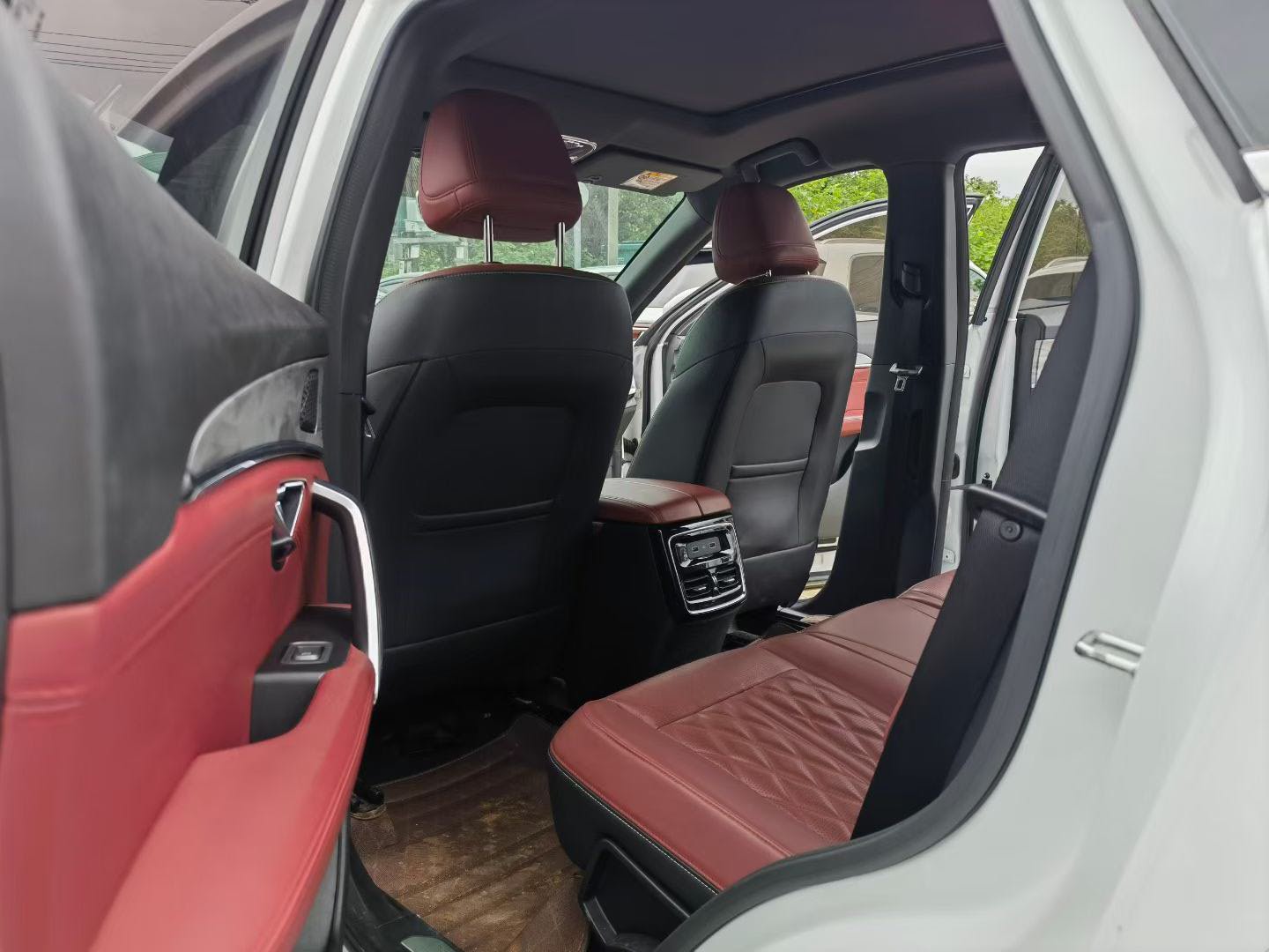Jetour X70 PLUS 2024 car image #7