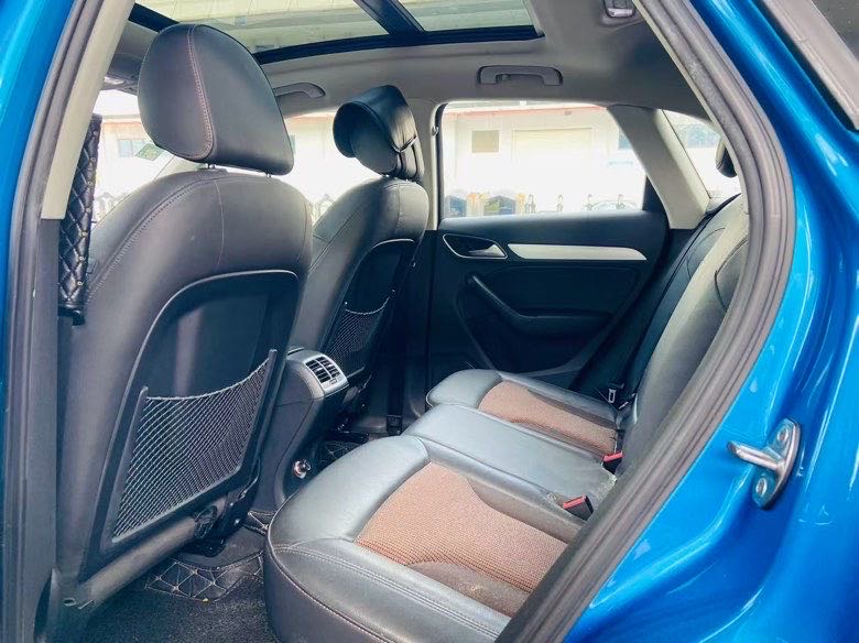 Audi Q3 2018 car image #6