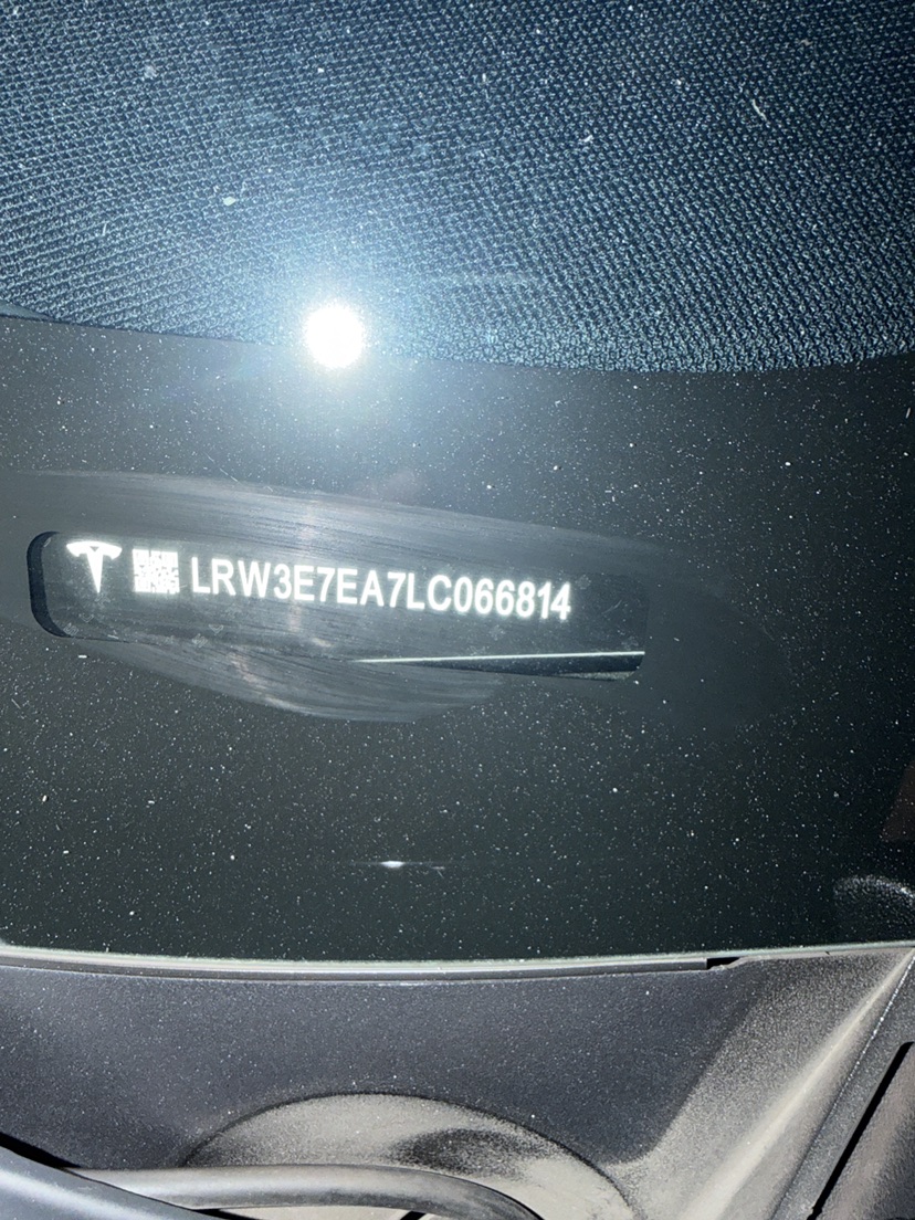 Tesla Model 3 2020 car image #4