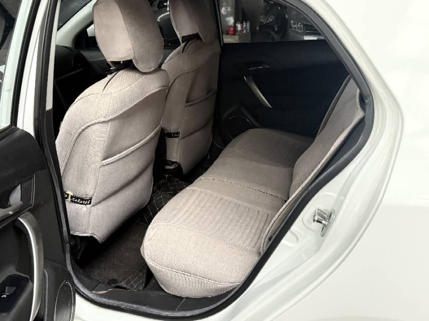 MG 5 2015 #5 MG 5 2015 car image #5