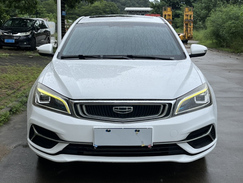 GEELY Emgrand 2019 #2 GEELY Emgrand 2019 car image #2