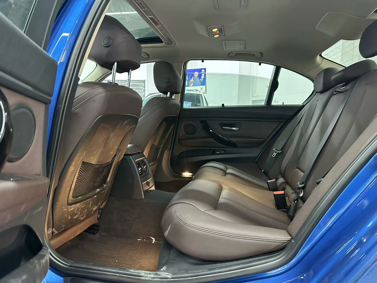 BMW 3 Series 2018 #4 BMW 3 Series 2018 car image #4