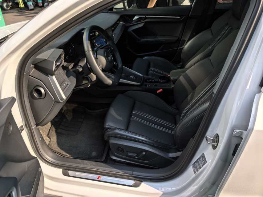 Audi A3 2023 car image #4