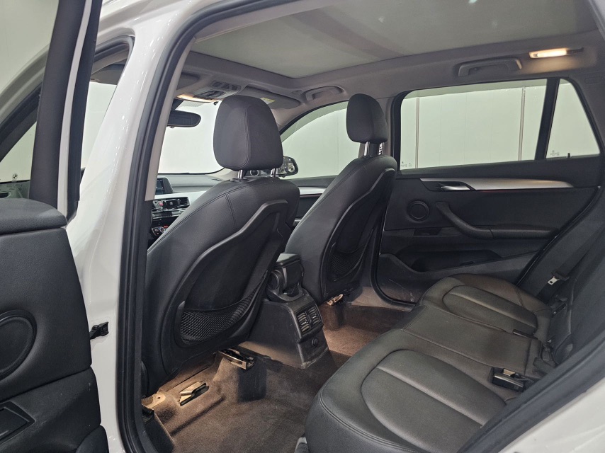 BMW X1 2018 #5 BMW X1 2018 car image #5