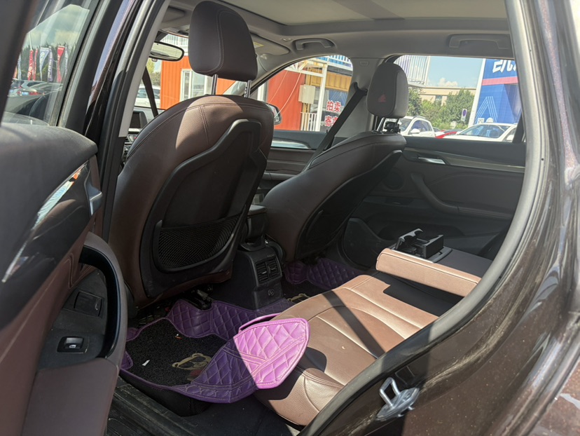 BMW X1 2018 #4 BMW X1 2018 car image #4