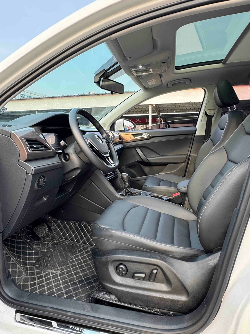 Volkswagen Tharu 2023 car image #12